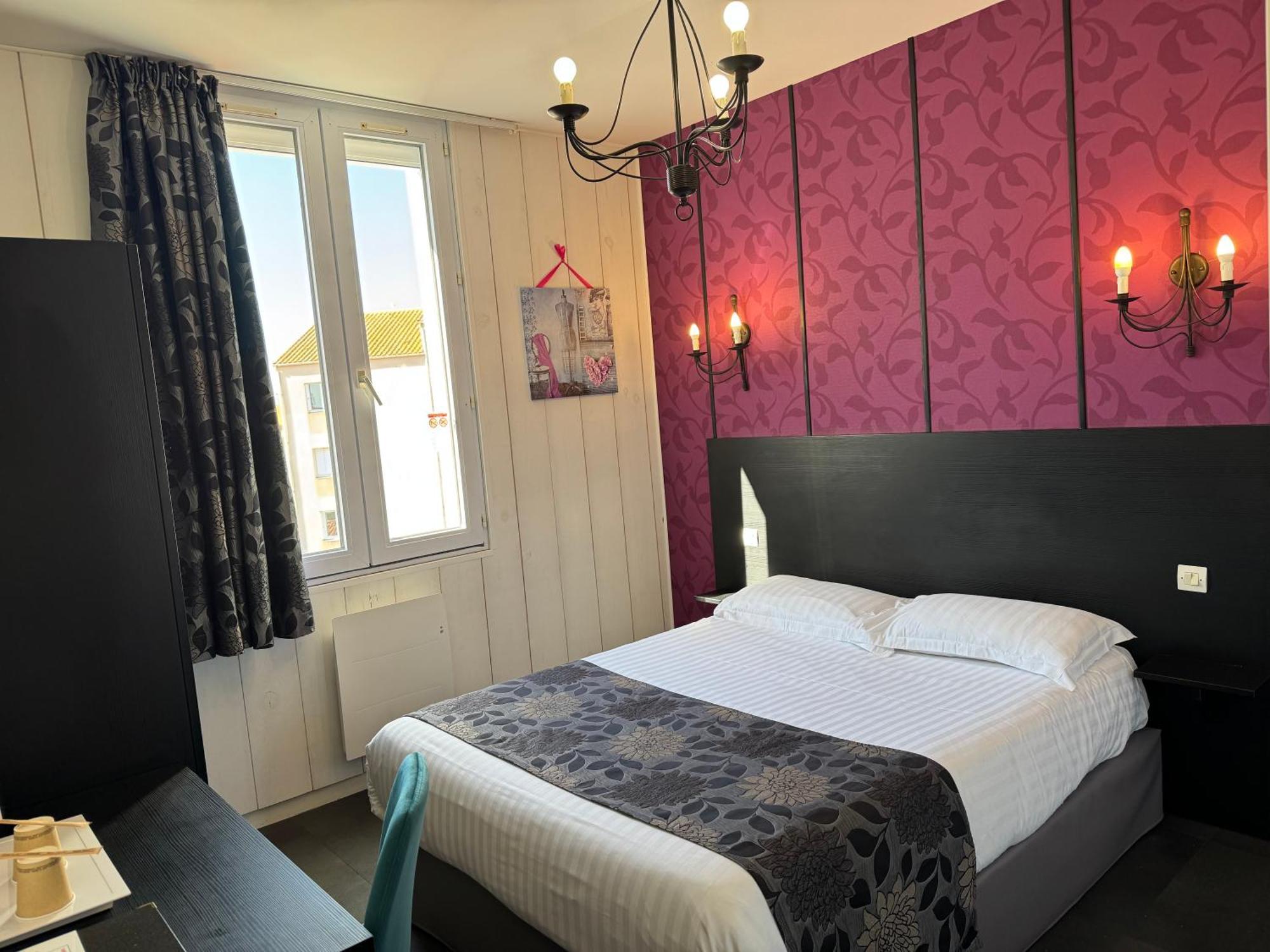 Hotel Calme Des Pins & Spa Les Sables-dʼOlonne Eksteriør billede