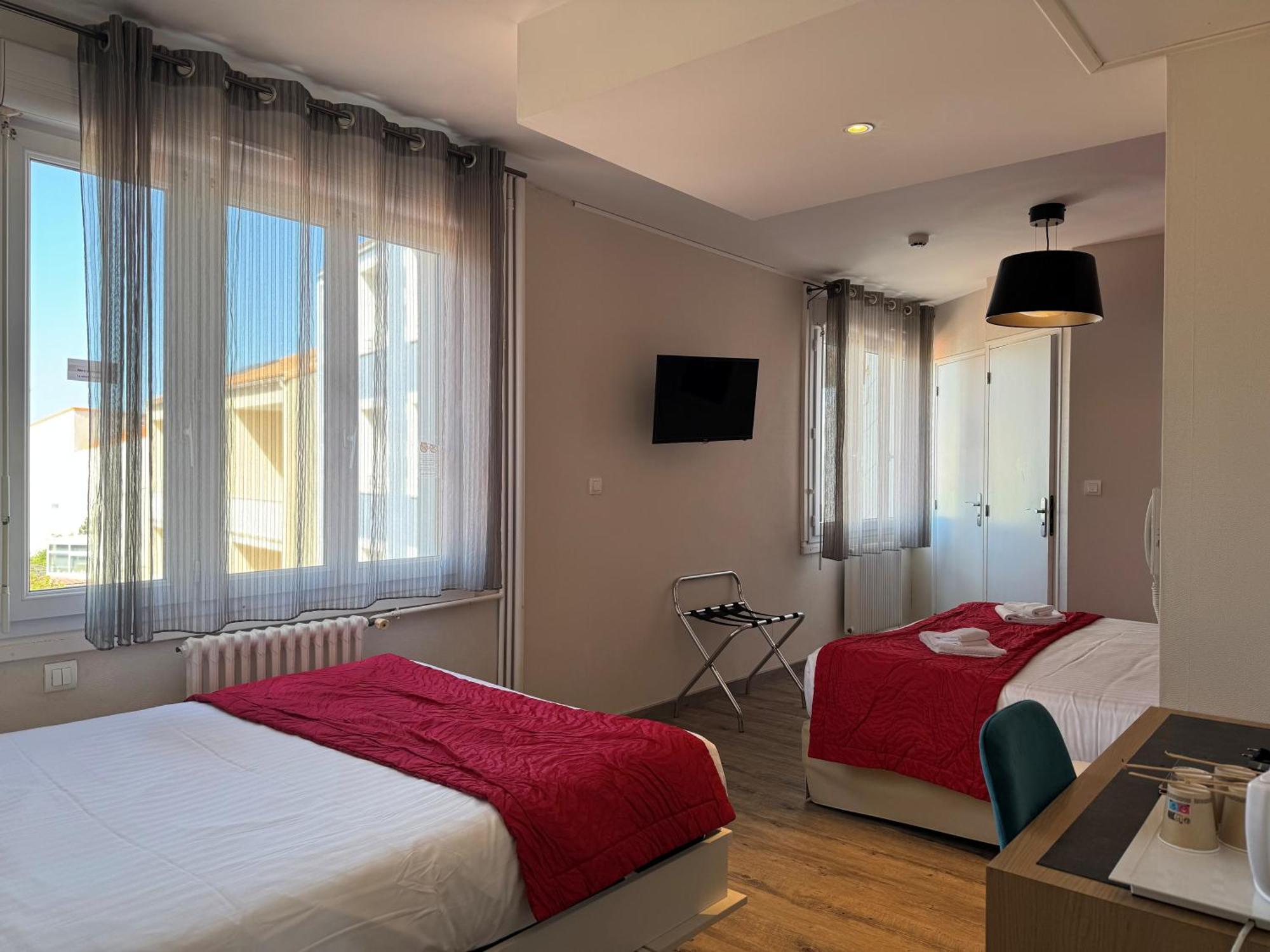 Hotel Calme Des Pins & Spa Les Sables-dʼOlonne Eksteriør billede