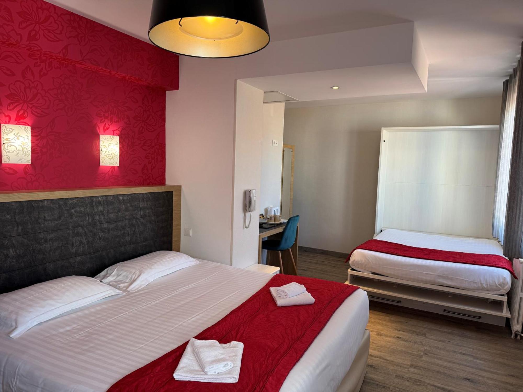 Hotel Calme Des Pins & Spa Les Sables-dʼOlonne Eksteriør billede