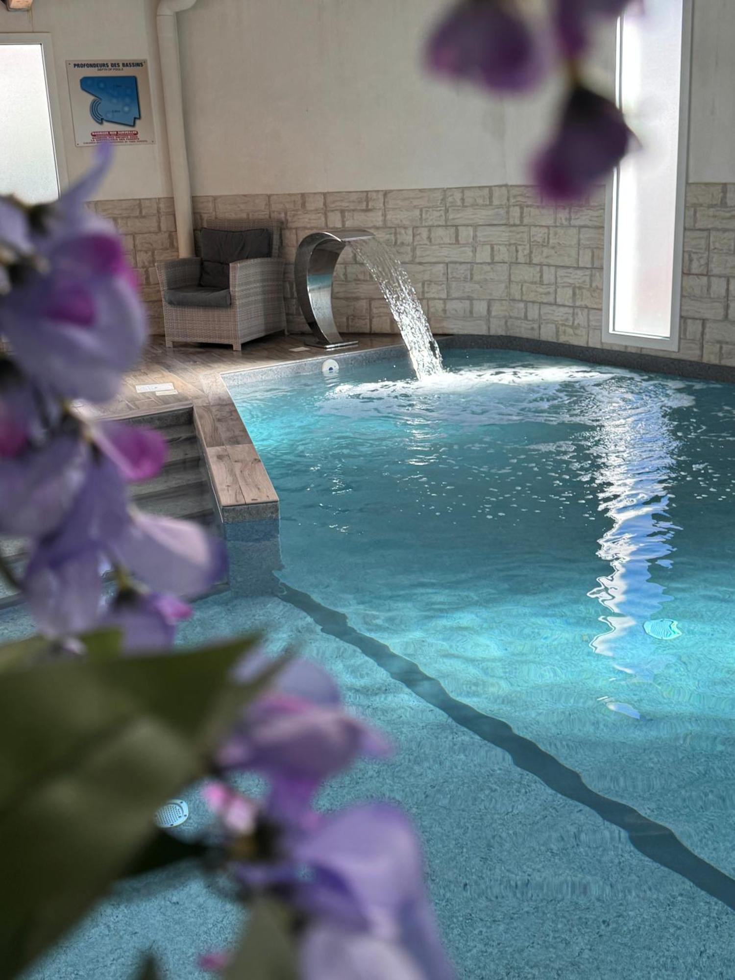Hotel Calme Des Pins & Spa Les Sables-dʼOlonne Eksteriør billede