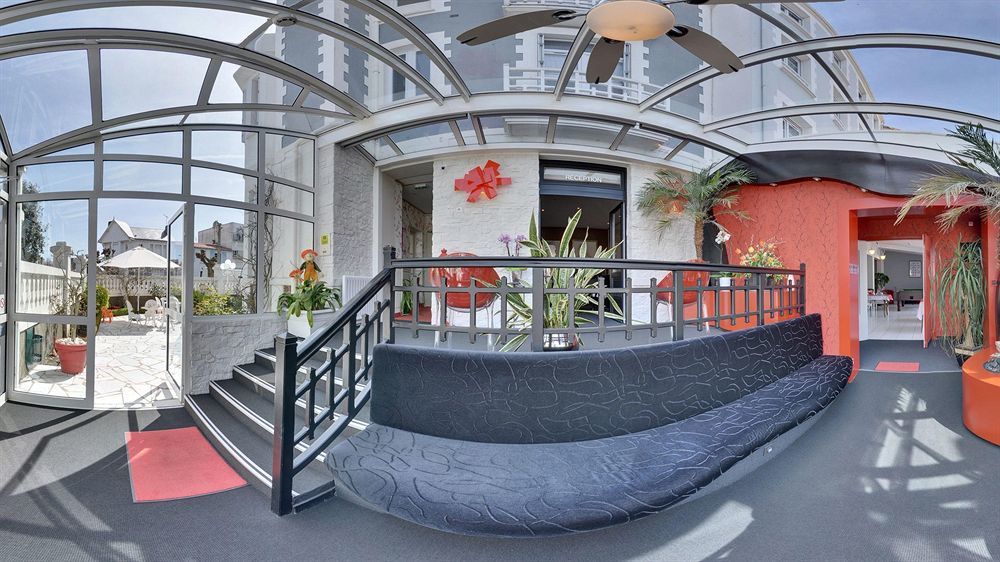 Hotel Calme Des Pins & Spa Les Sables-dʼOlonne Eksteriør billede